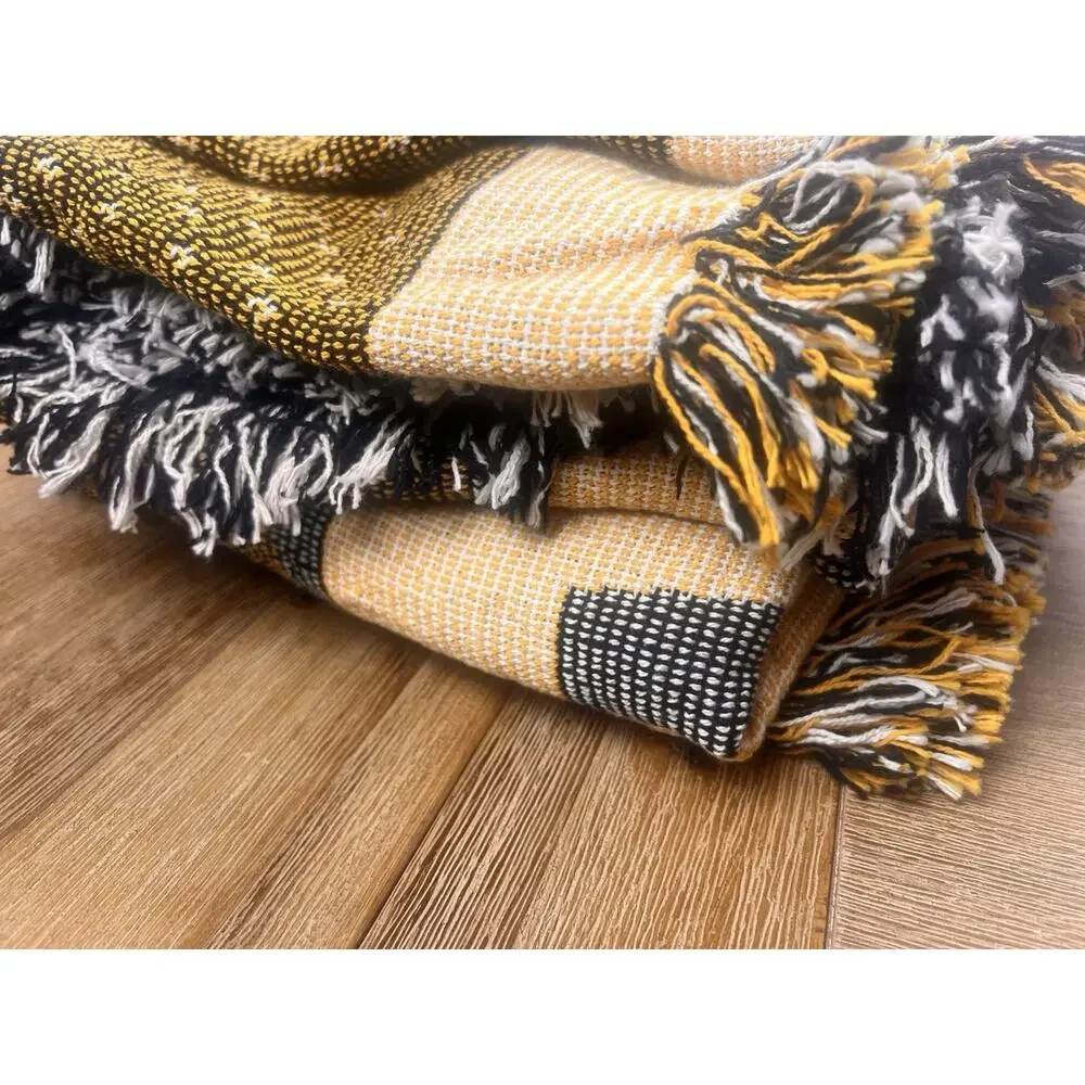 TENESSEE State Trooper Throw Blanket Knit Fringe Edge Yellow Black 70x49